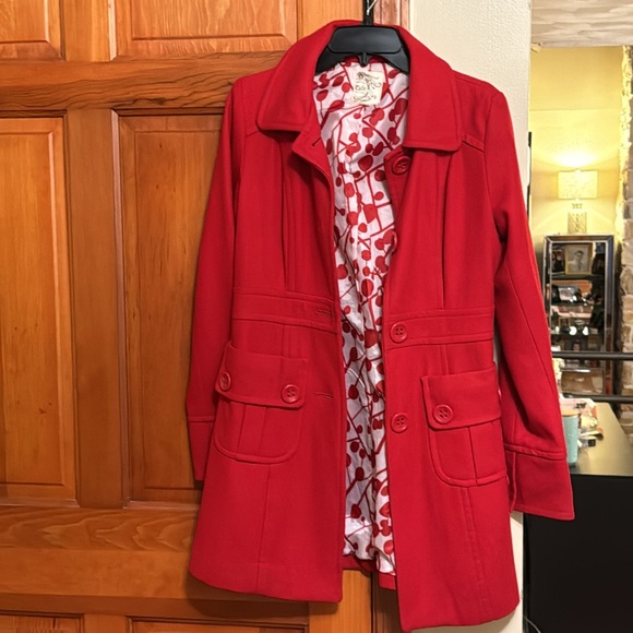 VintageTulle Red Wool Peacoat with Cherry 🍒 Lining - Picture 2 of 6
